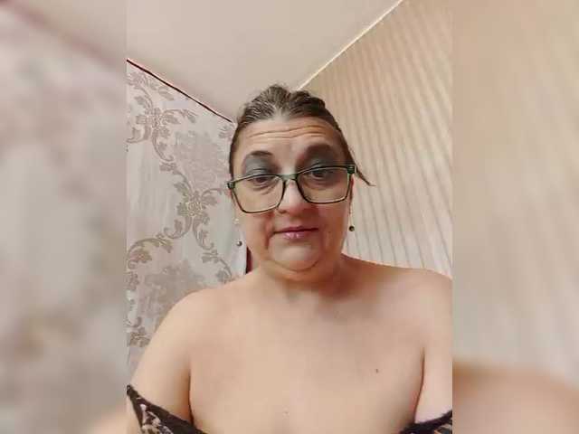 milisenta online show from September 10, 11:09 am
