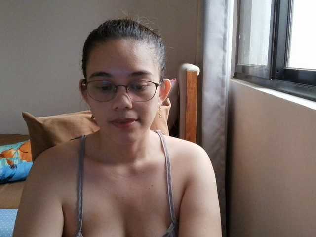 simplesindyxx online show from August 6, 4:33 am