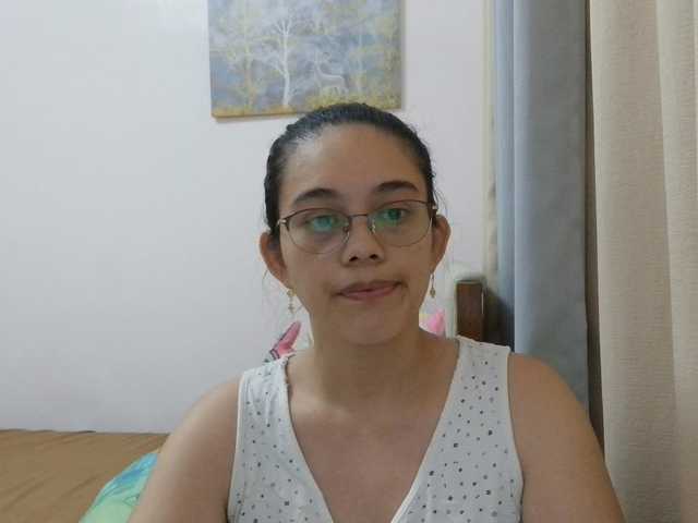 simplesindyxx online show from August 8, 8:36 am