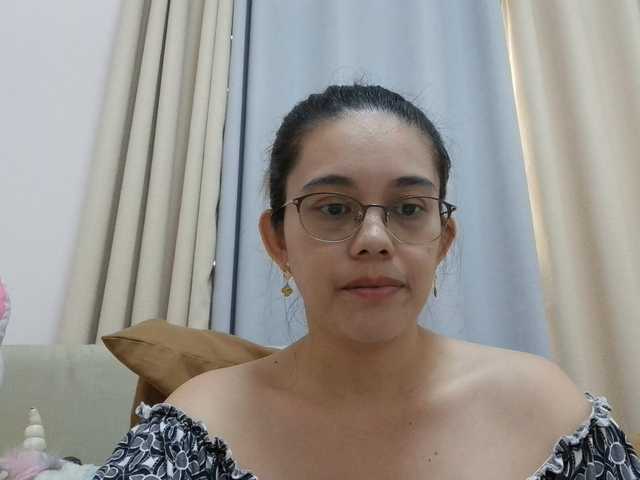 simplesindyxx online show from August 9, 7:42 am