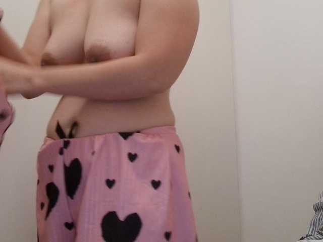 simplesindyxx online show from August 15, 4:27 am