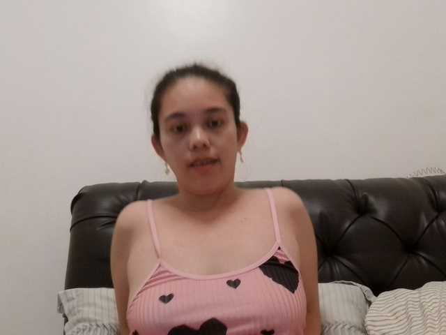 simplesindyxx online show from August 16, 10:52 am