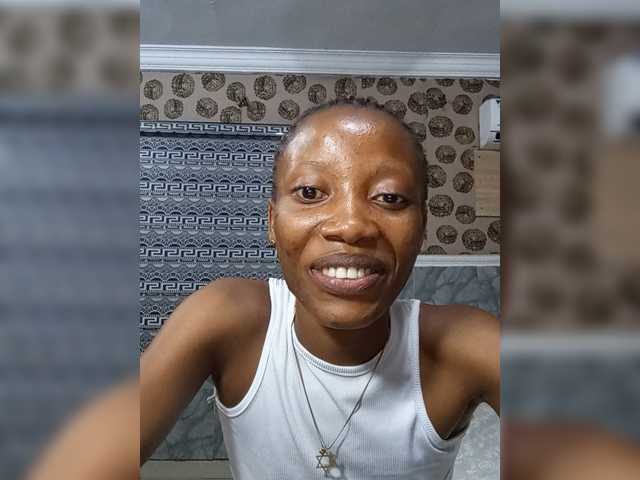 slimsnack1 online show from August 17, 1:10 am