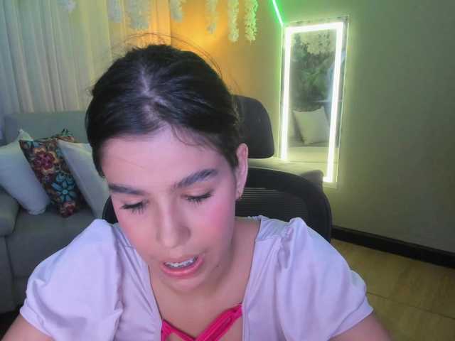 smithliam online show from August 12, 1:52 am