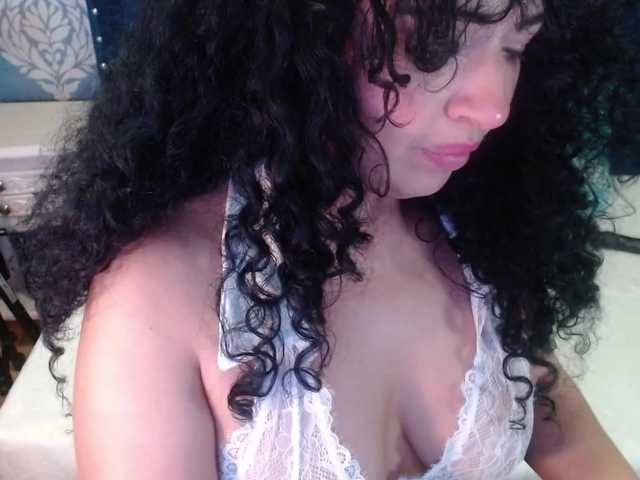 sofiacowperx online show from August 9, 11:11 am