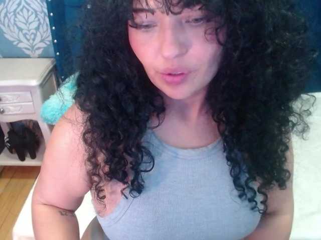 sofiacowperx online show from August 13, 1:25 pm