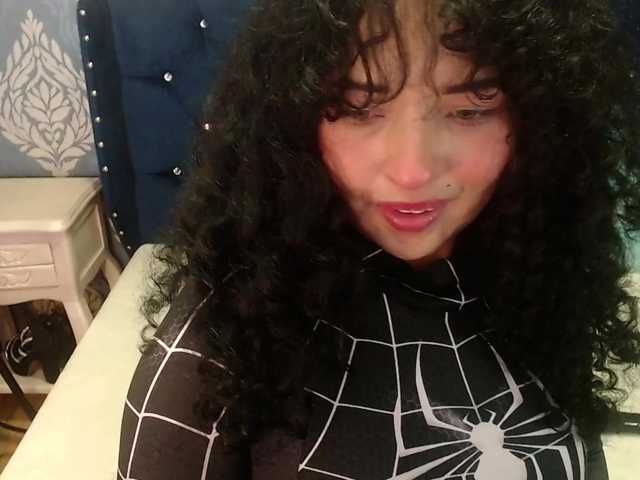 sofiacowperx online show from August 15, 8:07 am