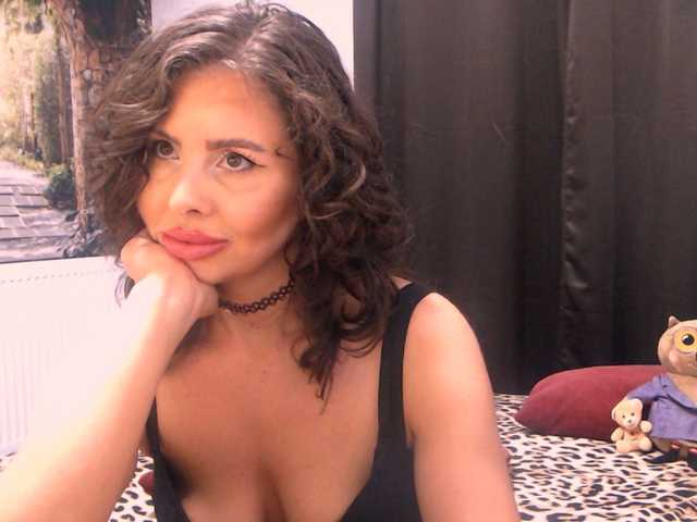 sofialiuba online show from July 4, 6:26 am