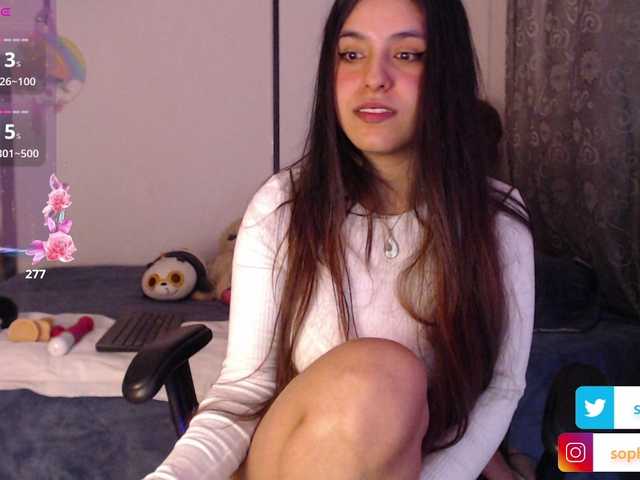 soficute online show from June 18, 2:17 pm