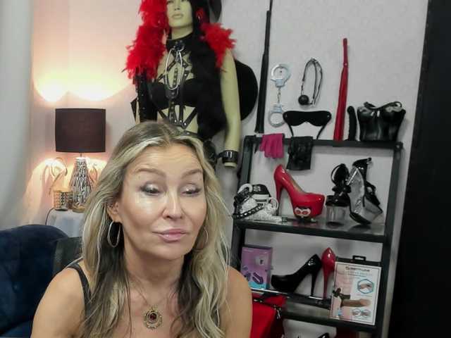 Soft-Crystal online show from August 4, 10:56 am