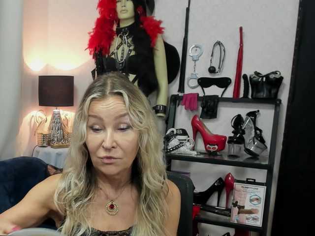 Soft-Crystal online show from August 5, 4:32 am