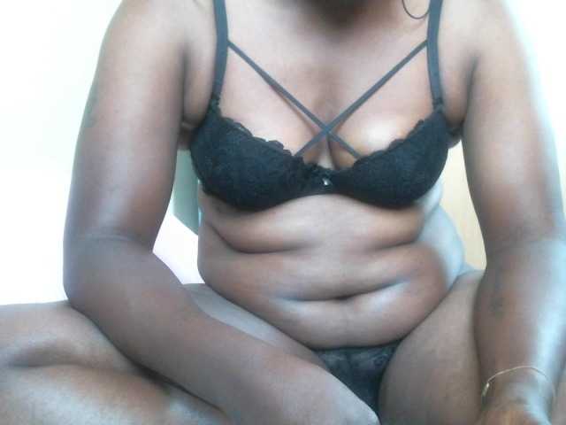 soft-queen online show from February 23, 12:04 pm