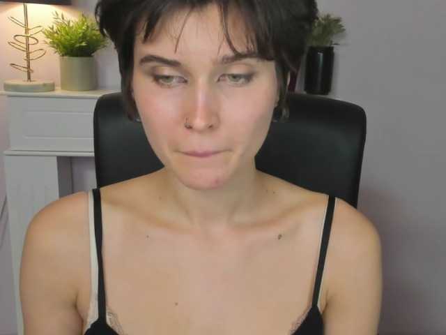 Soft-Sarah online show from June 21, 4:08 pm