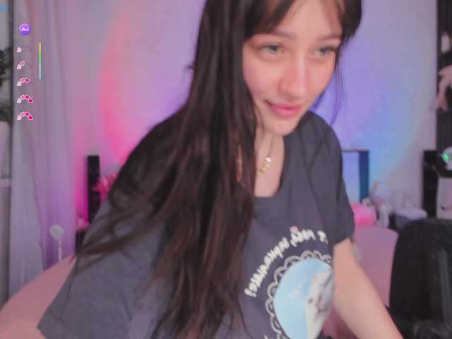 softnoir online show from March 28, 4:25 pm