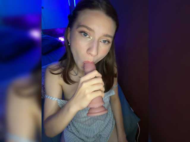 sonnyaaa online show from August 14, 9:40 pm