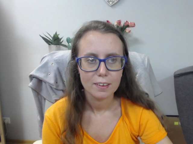 sparkleLizzy online show from July 24, 11:24 am