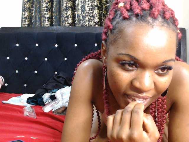 spicyvibee254 online show from September 10, 9:14 pm