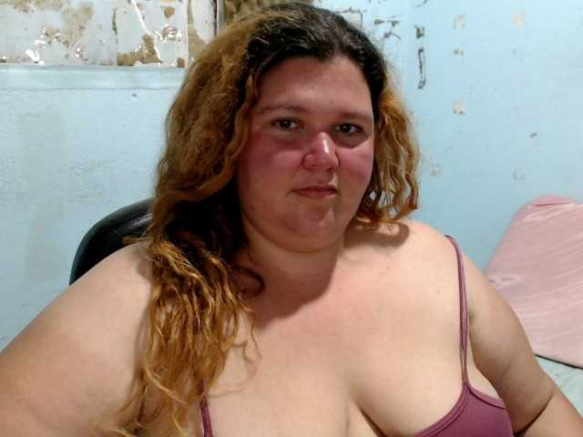 squirtbbw online show from August 6, 6:29 pm