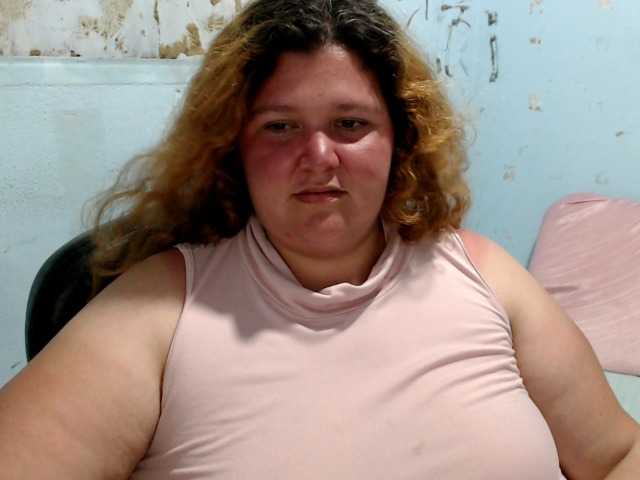 squirtbbw online show from August 7, 11:38 pm