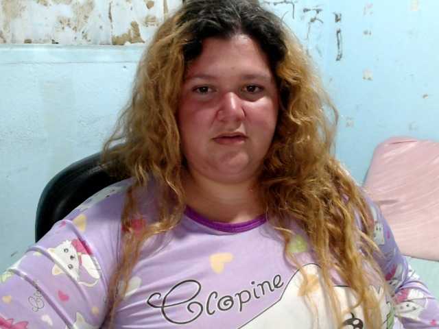squirtbbw online show from August 8, 1:05 am