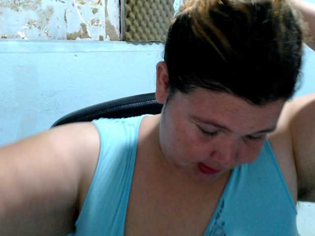 squirtbbw online show from August 9, 7:15 pm