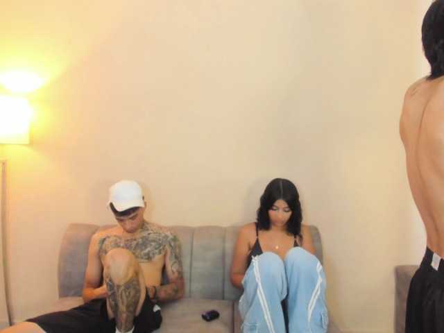 startlindagirlssome online show from August 6, 1:48 am