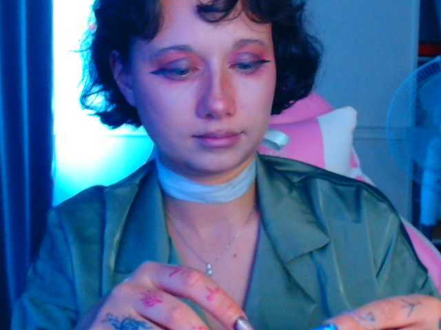 stawbarynut online show from July 31, 4:23 pm