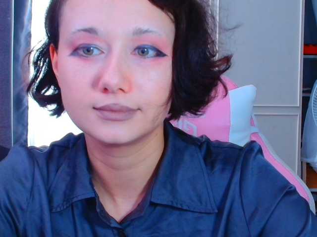 stawbarynut online show from August 4, 2:14 pm