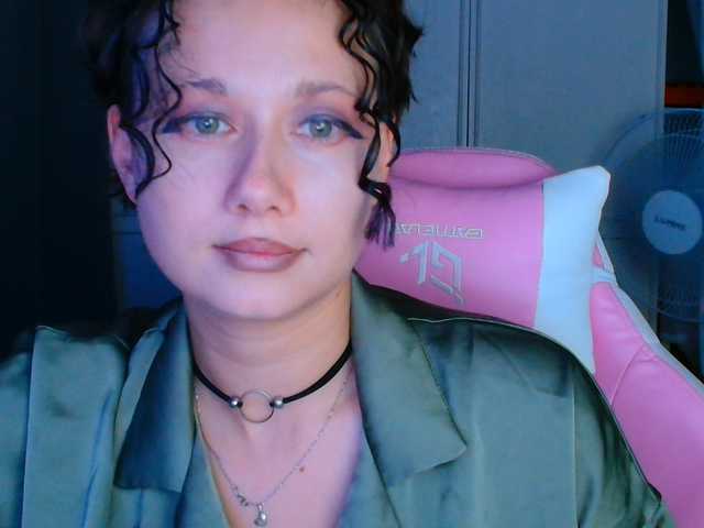 stawbarynut online show from August 10, 9:38 pm