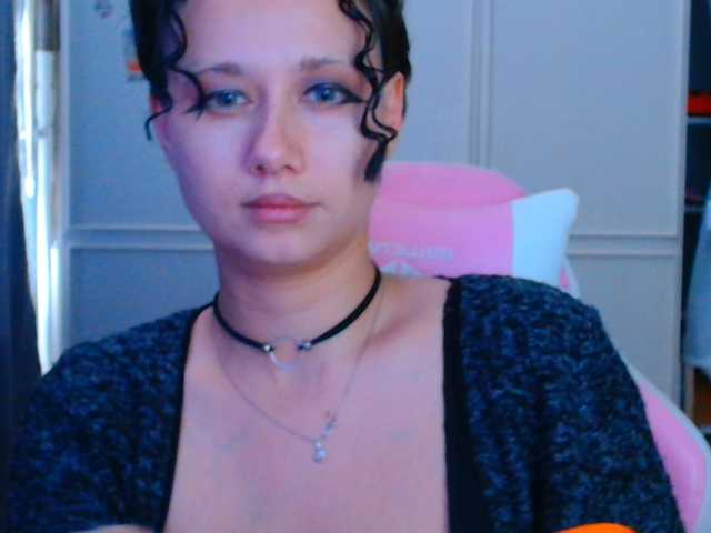 stawbarynut online show from August 12, 1:24 pm