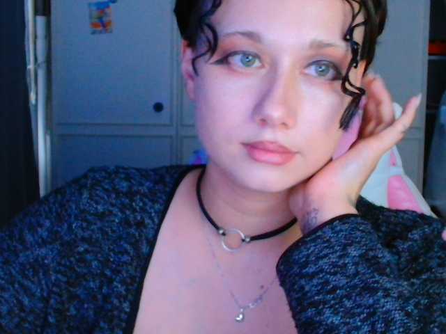 stawbarynut online show from August 12, 2:52 pm