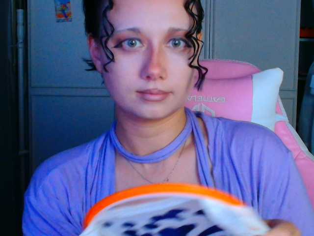 stawbarynut online show from August 15, 3:27 pm