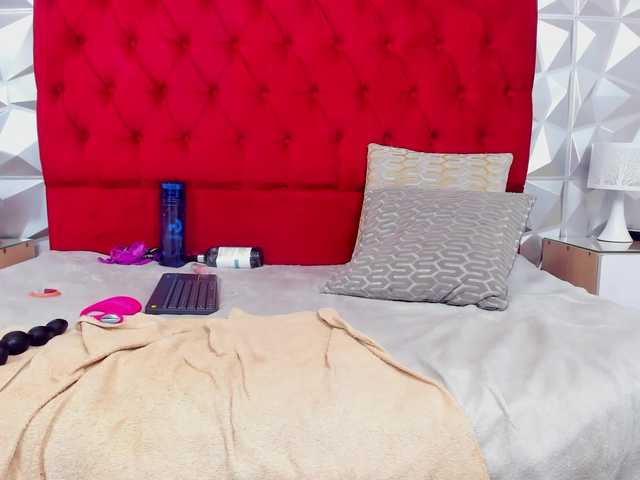 steacy-19 online show from August 1, 11:38 am