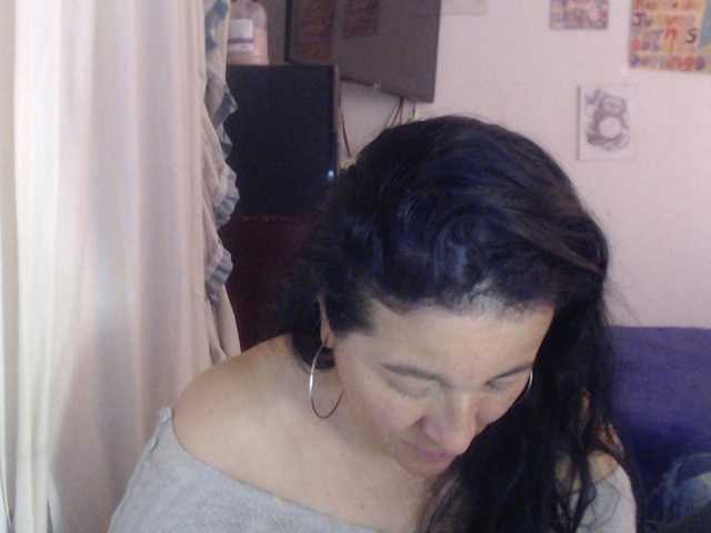 stefilove online show from April 10, 2:46 pm