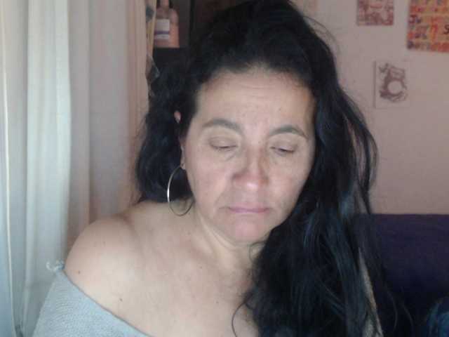 stefilove online show from April 17, 3:41 pm