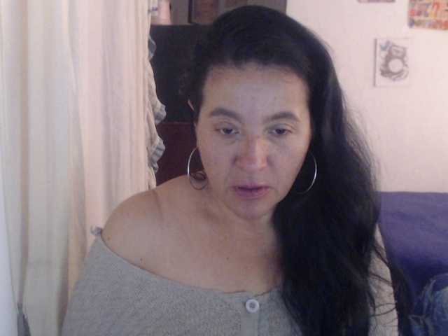 stefilove online show from April 21, 2:05 pm
