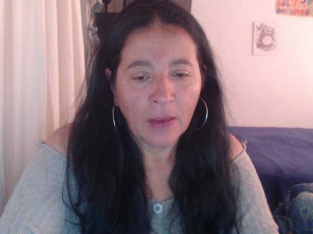 stefilove online show from June 25, 3:04 pm