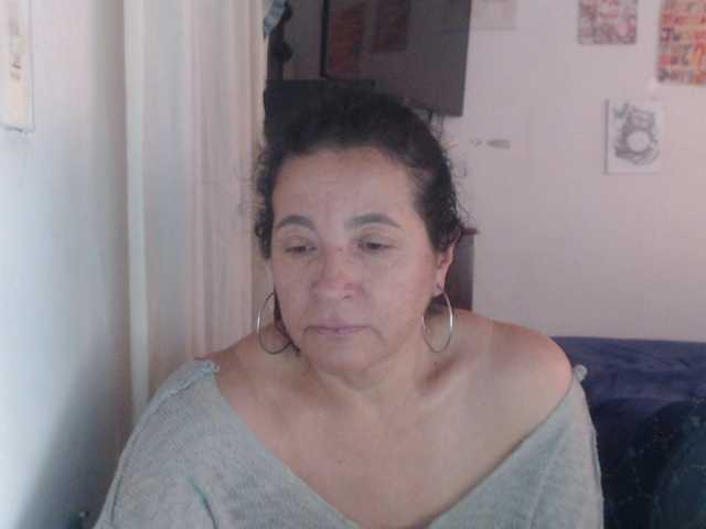 stefilove online show from August 18, 2:01 pm