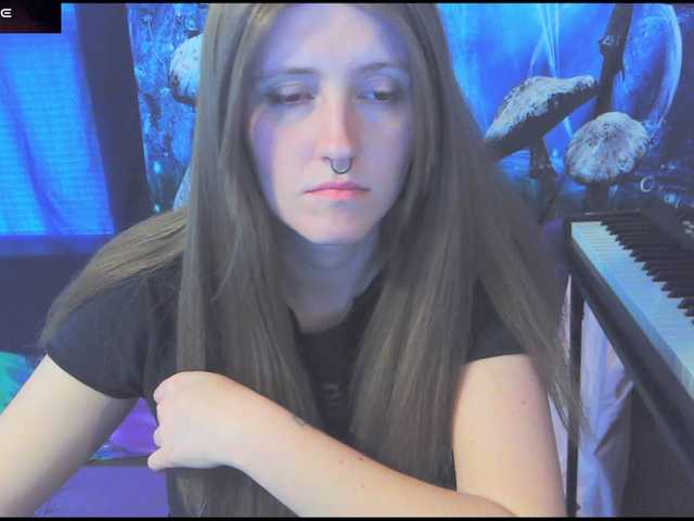 stormythunder online show from April 13, 5:52 pm