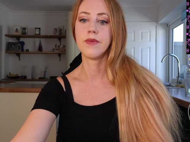 stripmequick online show from August 13, 2:53 pm