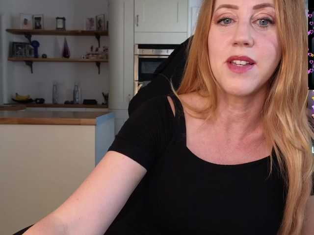 stripmequick online show from August 14, 9:02 am
