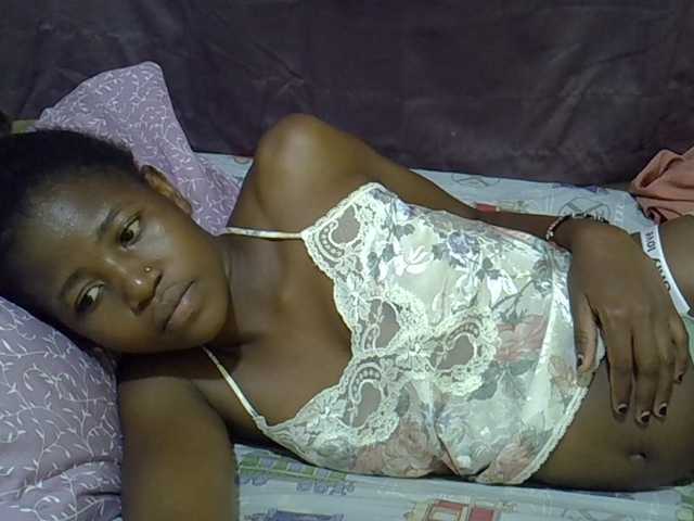 sweet-tatiana online show from August 14, 11:58 am