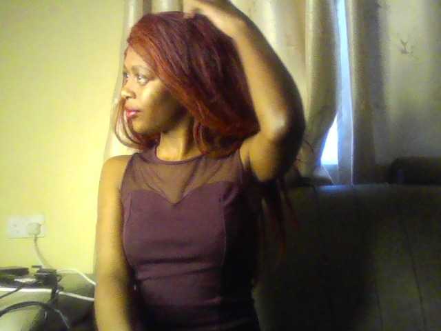 sweetally online show from April 22, 7:11 am