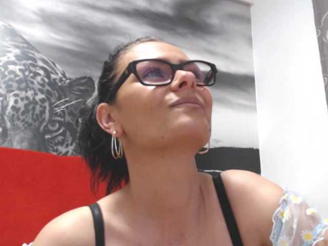sweetandreea online show from July 24, 11:30 pm