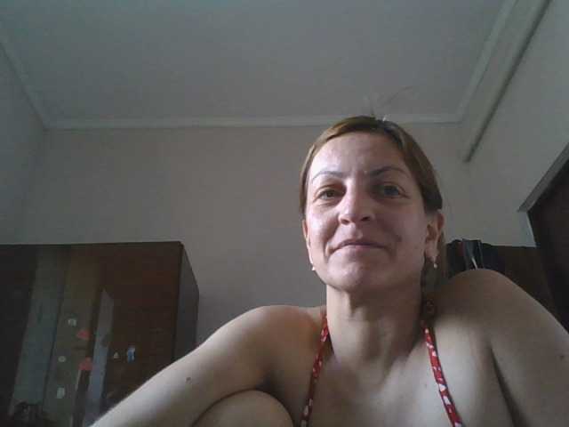sweetcandy1 online show from August 12, 9:44 am