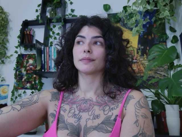 talimajesty online show from July 23, 1:30 am