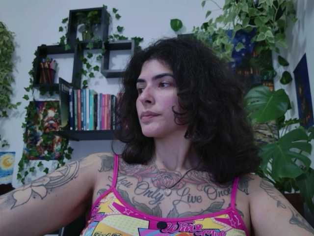 talimajesty online show from July 28, 12:49 am
