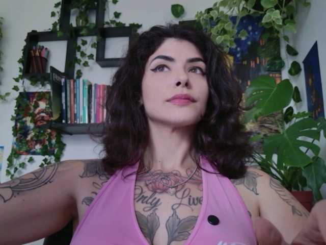 talimajesty online show from August 7, 12:32 am