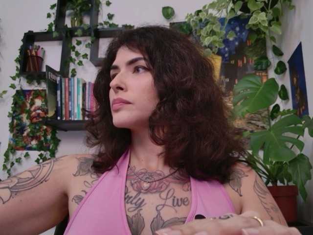 talimajesty online show from August 7, 2:44 am