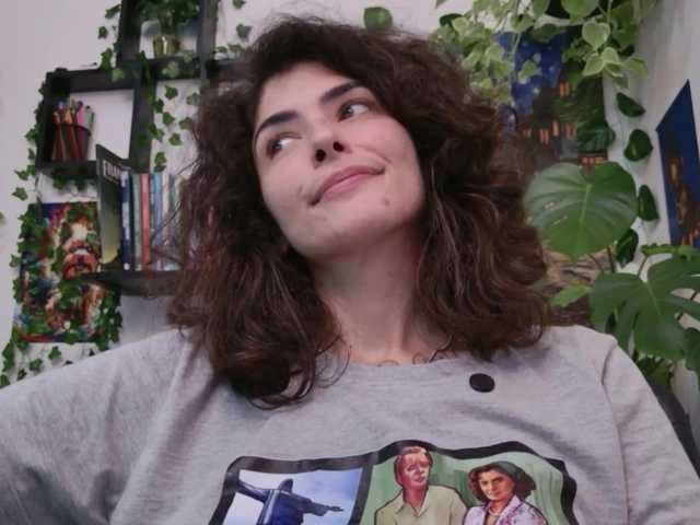 talimajesty online show from August 11, 11:18 pm